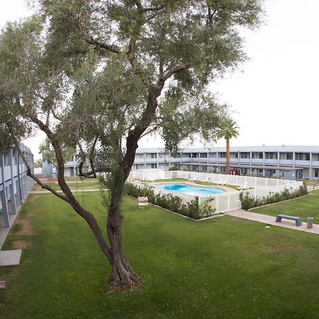 Ez 8 Motel Airporter Phoenix Esterno foto